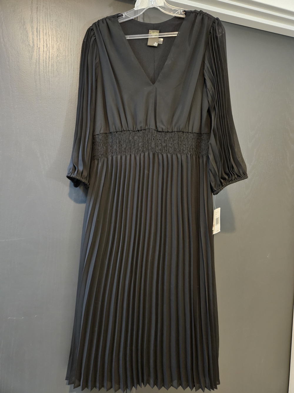 Taylor Black Pleated V-Neck Midi Dress Size 12 Petite